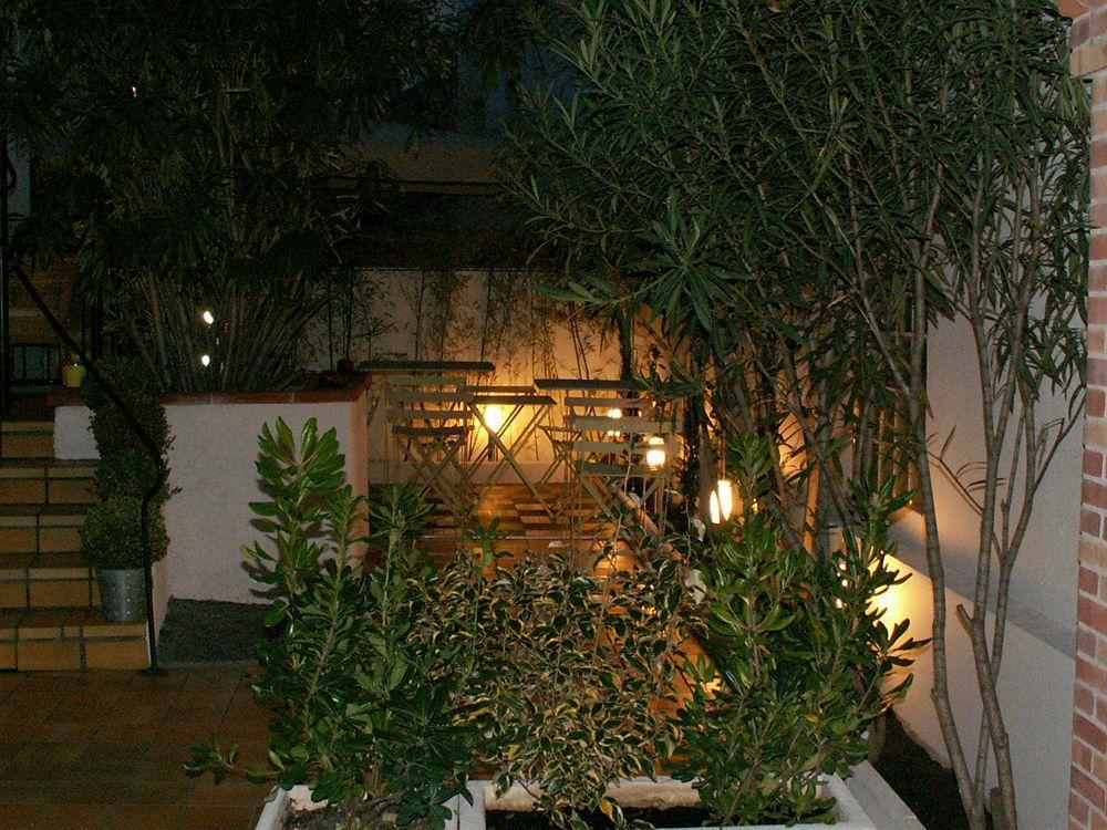 Hotel Alize Тулуза Екстериор снимка