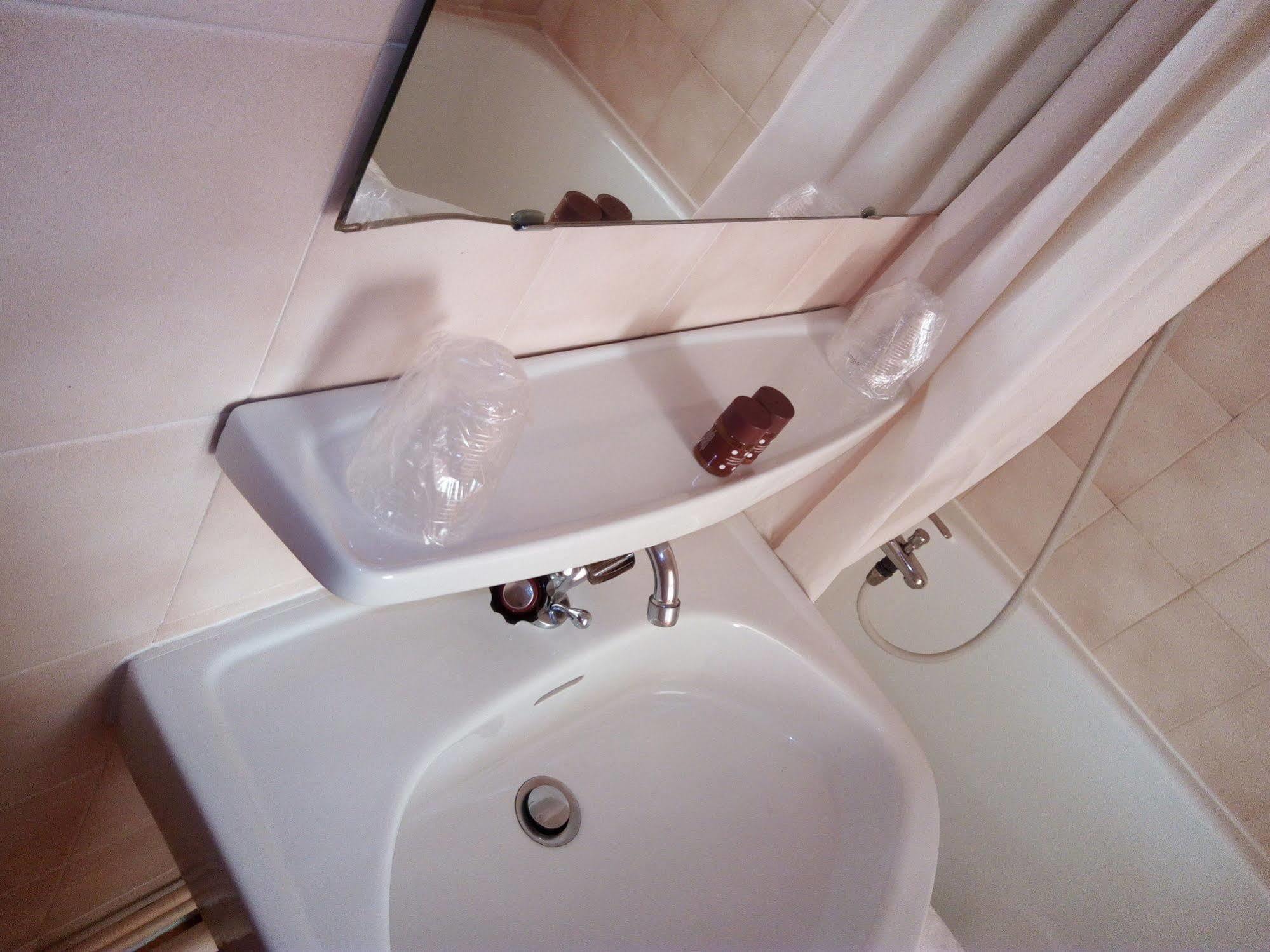 Hotel Alize Тулуза Екстериор снимка
