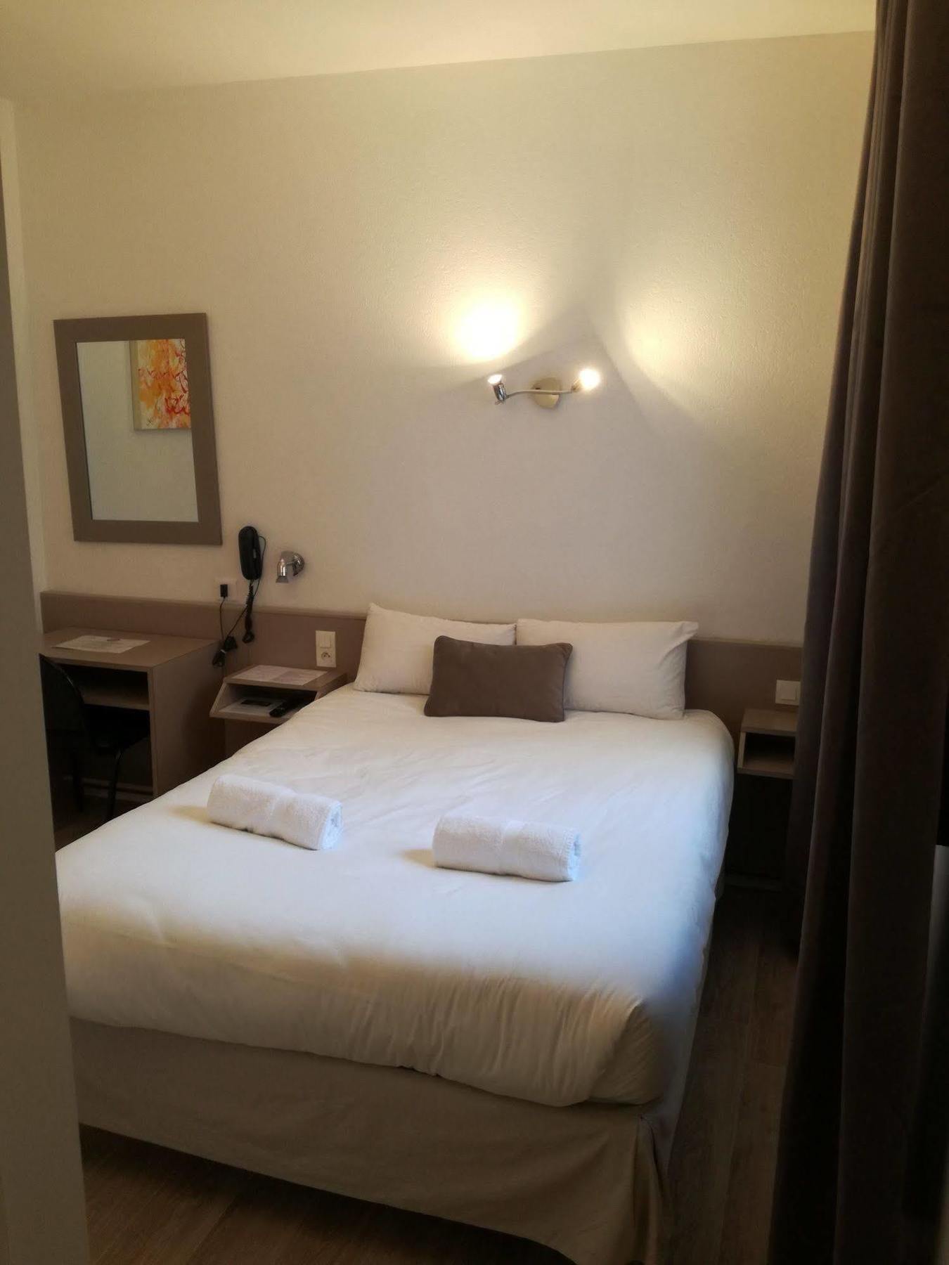 Hotel Alize Тулуза Екстериор снимка